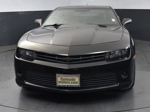 Used 2015 Chevrolet Camaro LT RWD image 4