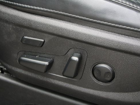 Used 2020 Kia Telluride SX w/ SX Prestige Package image 25