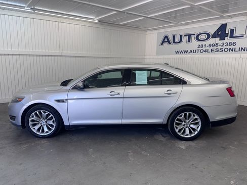 Used 2017 Ford Taurus Limited image 8