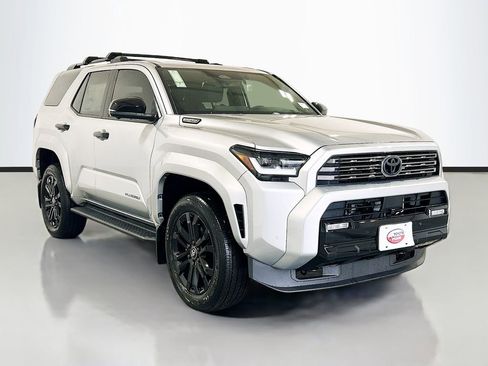 New 2026 Toyota 4Runner 4WD image 3
