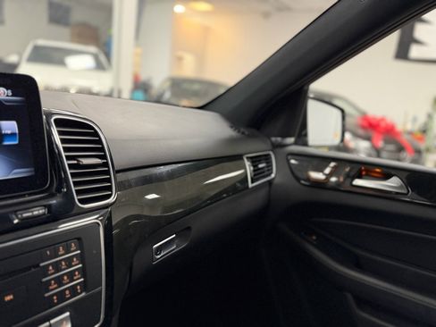 Used 2018 Mercedes-Benz GLE 350 4MATIC w/ Premium 1 Package image 30