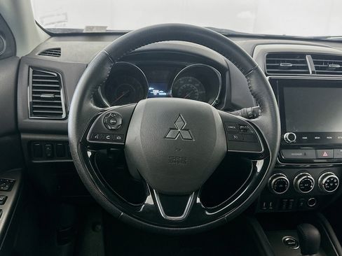 Used 2025 Mitsubishi Outlander Sport SE image 18