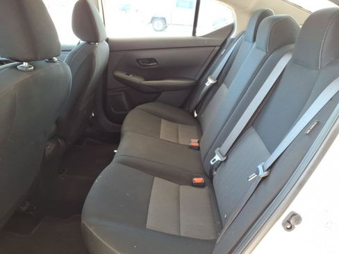 Used 2025 Nissan Sentra SV FWD image 16