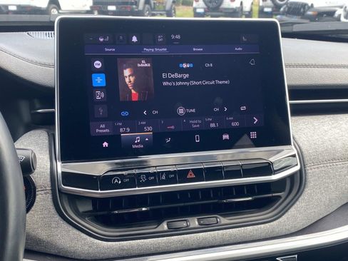 Used 2022 Jeep Compass Latitude image 28