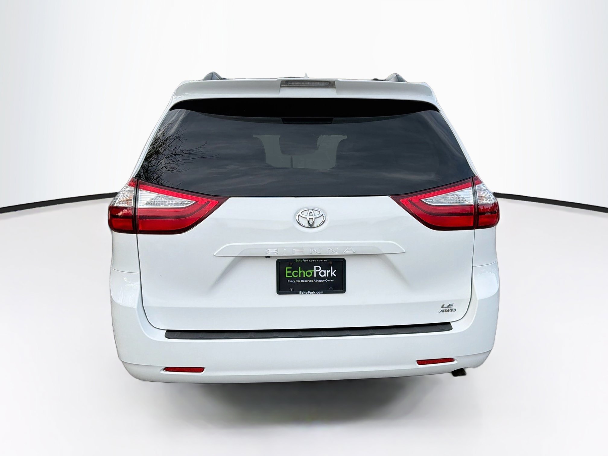 Used 2018 Toyota Sienna LE AWD/4WD image 7