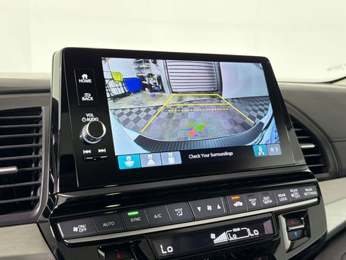 New 2026 Honda Odyssey EX-L image 24
