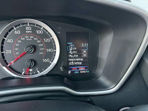 Used 2022 Toyota Corolla SE image 36