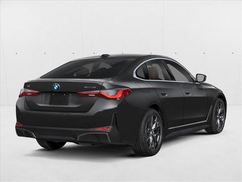 Used 2026 BMW i4 eDrive40 RWD image 2