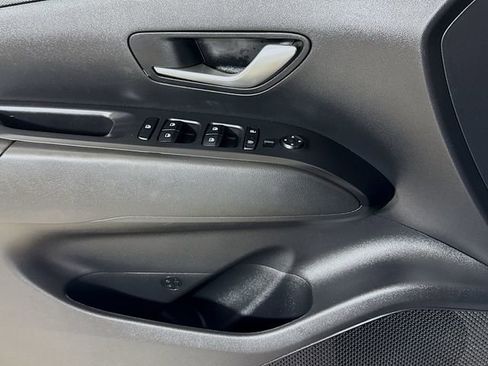 Used 2024 Hyundai Santa Cruz SEL FWD image 15