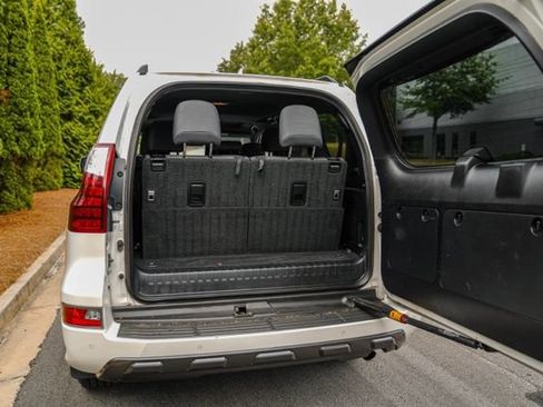 Used 2022 Lexus GX 460 w/ Black Line Special Edition AWD/4WD image 20
