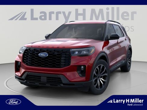 New 2026 Ford Explorer ST-Line AWD/4WD image 2
