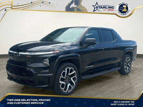 Certified 2025 Chevrolet Silverado EV RST AWD/4WD image 1