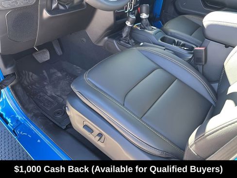 New 2026 Jeep Wrangler Sahara AWD/4WD image 33