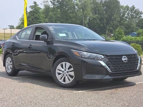 New 2025 Nissan Sentra S image 2
