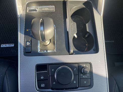 Used 2025 MAZDA CX-90 3.3 Turbo w/ Preferred Package image 31