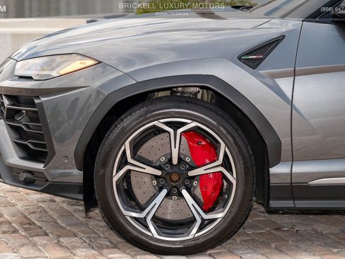 Used 2019 Lamborghini Urus AWD/4WD image 49