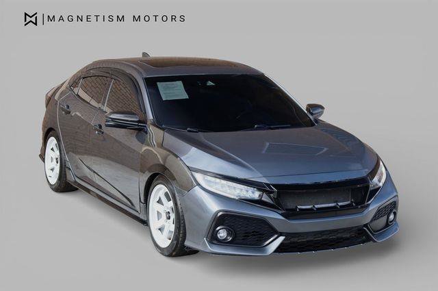 Used 2018 Honda Civic Sport Touring image 5
