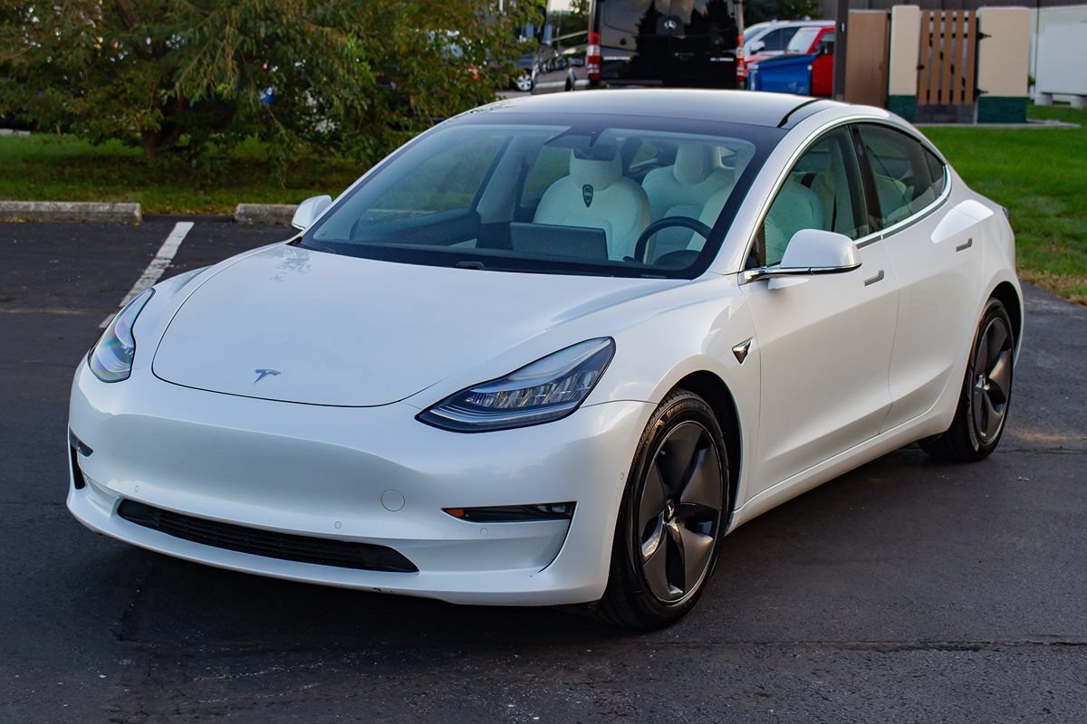 Used 2020 Tesla Model 3 Long Range AWD/4WD image 3