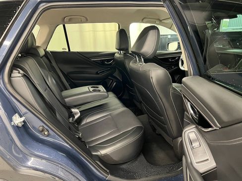 Used 2024 Subaru Outback Limited AWD/4WD image 10