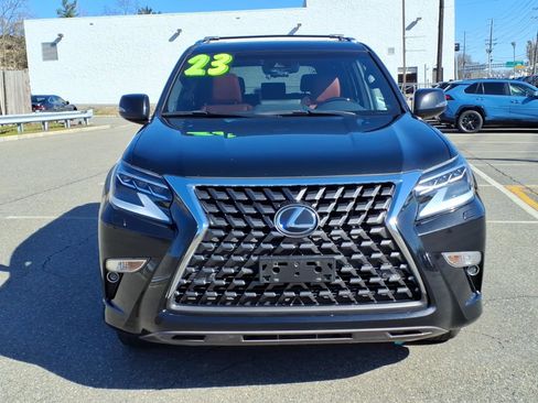 Used 2023 Lexus GX 460 Premium w/ Premium Plus Package image 2