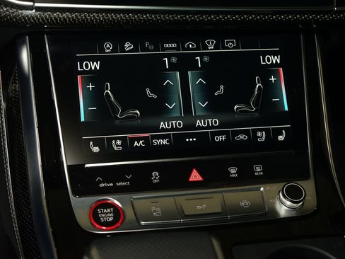 Used 2023 Audi SQ7 Prestige AWD/4WD image 12