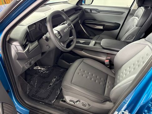 New 2026 Kia EV9 Wind AWD/4WD image 31