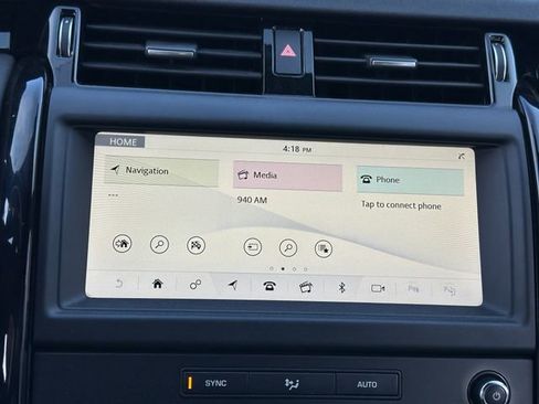 Used 2019 Land Rover Discovery SE image 23