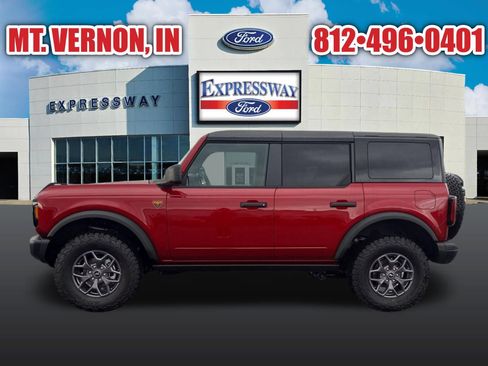 New 2025 Ford Bronco Badlands AWD/4WD image 9