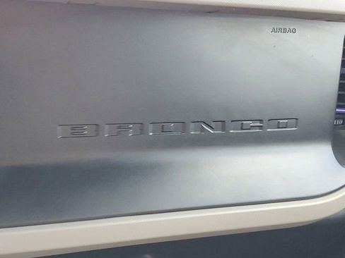 Used 2022 Ford Bronco Wildtrak AWD/4WD image 27