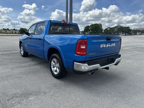 Certified 2025 RAM 1500 Big Horn AWD/4WD image 8