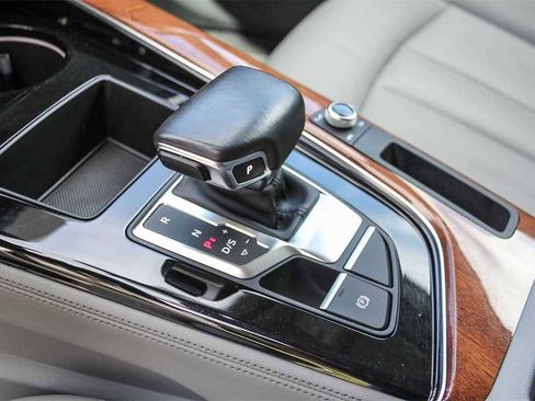 Used 2023 Audi A4 2.0T allroad Premium Plus w/ Premium Plus Package image 20