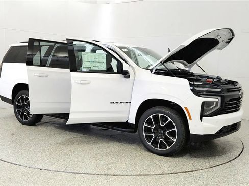 New 2026 Chevrolet Suburban RST w/ Comfort Package image 9