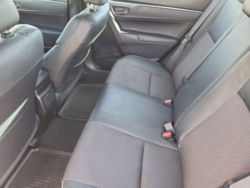 Used 2014 Toyota Corolla S image 21