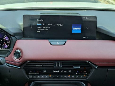 Certified 2025 MAZDA CX-70 Plug-In Hybrid w/ Premium Plus AWD/4WD image 21