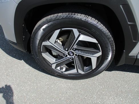Used 2023 Hyundai Tucson Limited AWD/4WD image 9