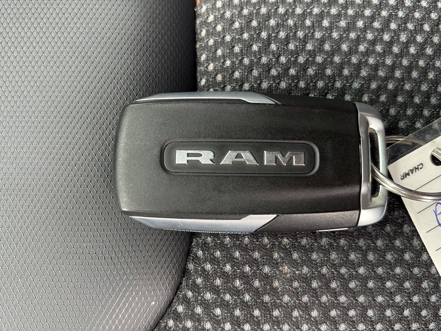 Used 2022 RAM 1500 Rebel AWD/4WD image 38