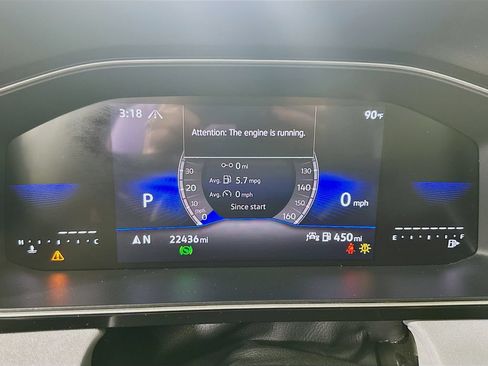 Used 2025 Volkswagen Jetta SE w/ Sunroof Package FWD image 13