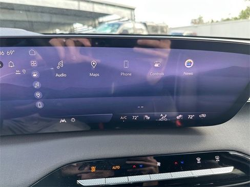 New 2026 Buick Enclave Preferred w/ Power Package image 18