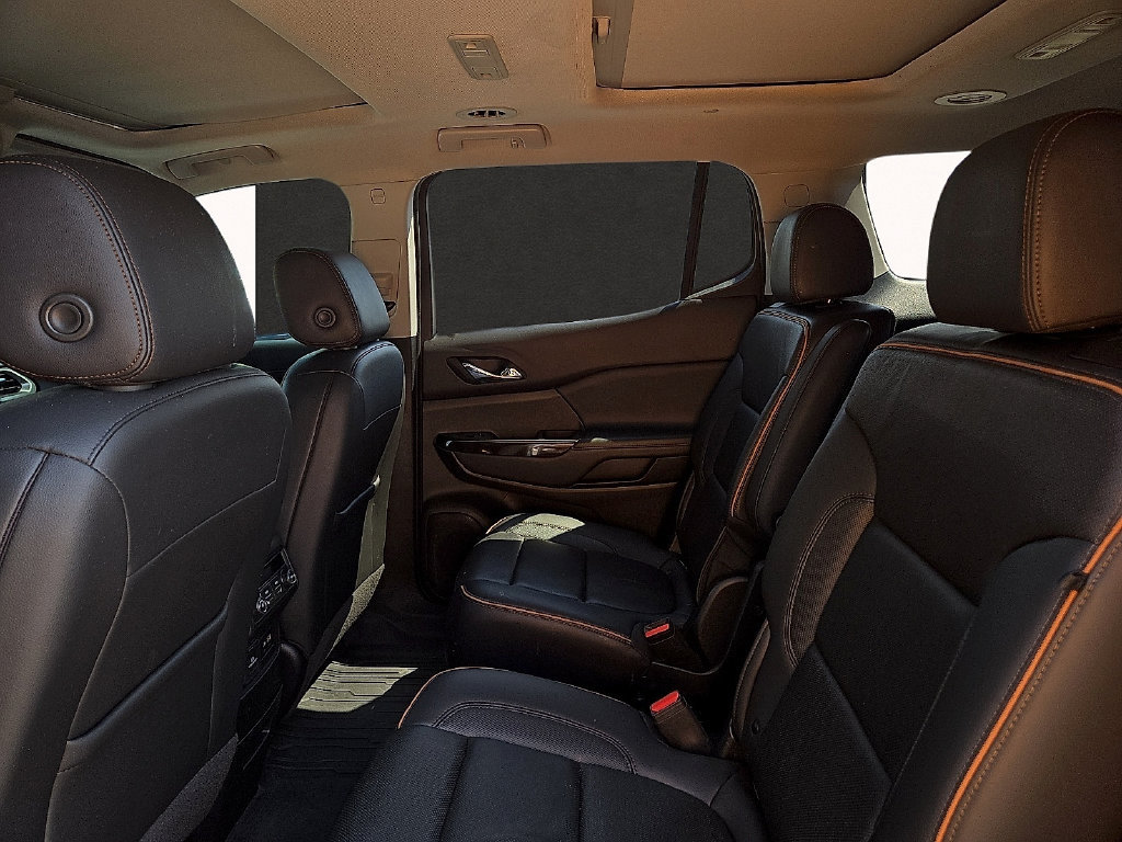 Used 2023 GMC Acadia AT4 w/ Technology Package AWD/4WD image 10