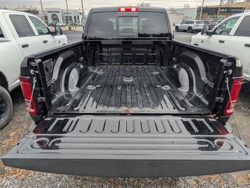 New 2026 RAM 2500 Tradesman AWD/4WD image 31