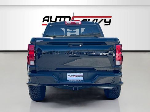 Used 2025 Chevrolet Colorado Trail Boss AWD/4WD image 6