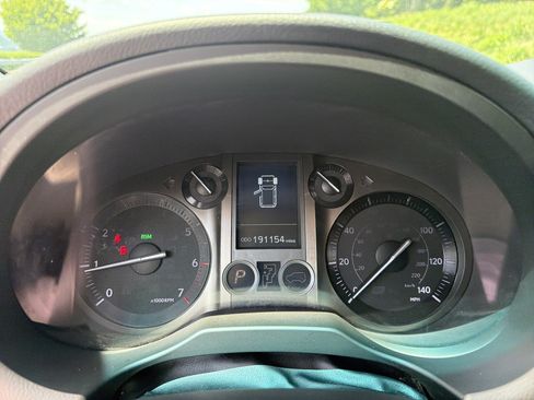 Used 2015 Lexus GX 460 w/ Premium Package AWD/4WD image 14