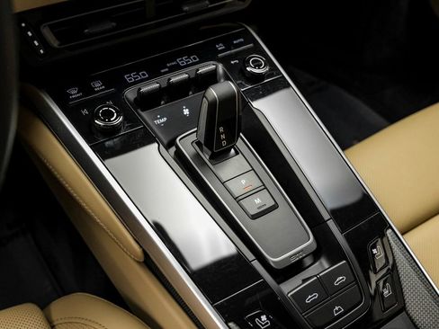 Used 2025 Porsche 911 Turbo S AWD/4WD image 24