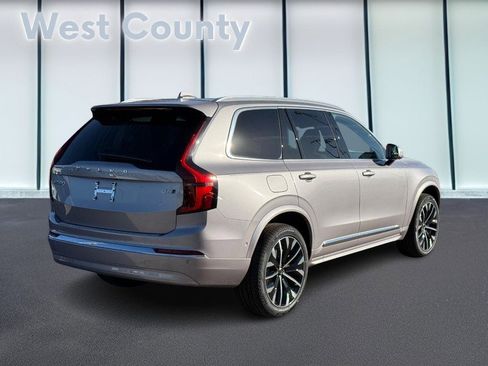 New 2026 Volvo XC90 B6 Plus w/ Protection Package Premier image 3