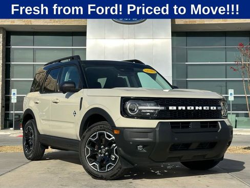 New 2025 Ford Bronco Sport Outer Banks w/ Outer Banks Tech Package+ image 24