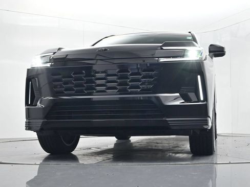 Used 2026 Toyota RAV4 XSE w/ Weather Package AWD/4WD image 58