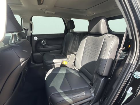 New 2026 Hyundai Palisade Limited FWD image 19