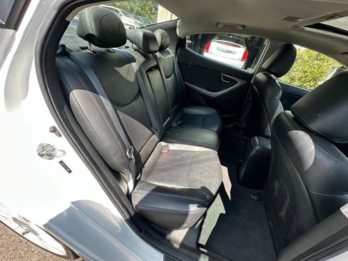 Used 2012 Hyundai Elantra Limited image 33