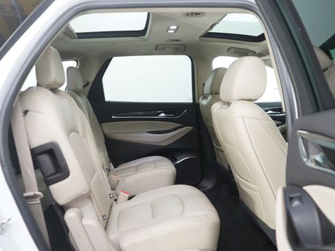 Used 2018 Buick Enclave Premium w/ Experience Buick Package AWD/4WD image 12