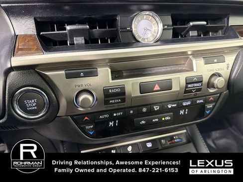 Used 2017 Lexus ES 350 image 9